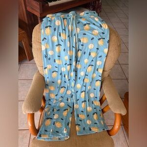 Mad Engine Lemon Print Fuzzy Pajama Pants Women’s Medium Wide Leg